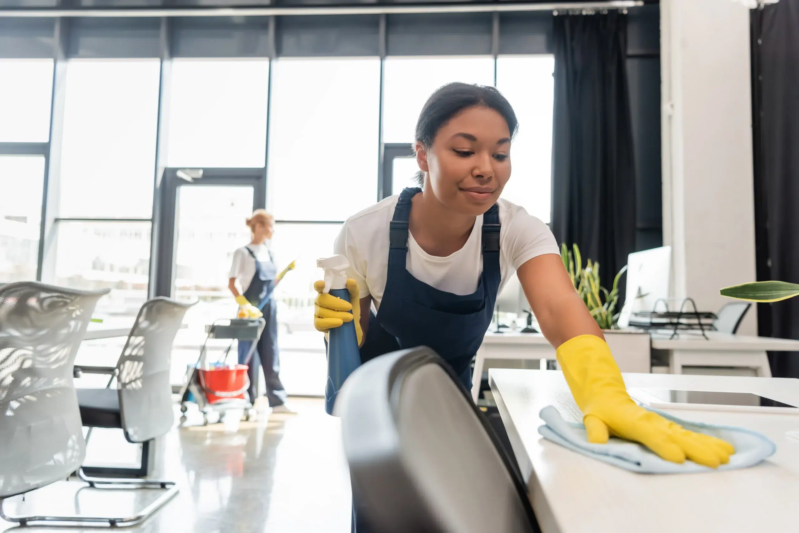 Ovaro Commercial team cleaning an office in the Greater Austin area